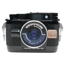 Nikonos III Underwater Film Camera W-Nikkor 1:2.5 f=35mm Lens
