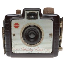 Kodak Brownie Holiday Flash 127 Rollfilm Bakelite Camera