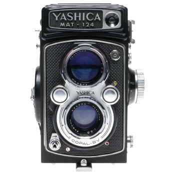 Yashica Mat-124 TLR Medium Format 120 Roll Film Camera