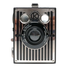 Kodak Six-20 Brownie B UK Model Art Deco 620 Film Box Camera