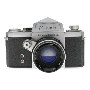 Miranda B 35mm Film SLR Camera f:1.9 50mm Lens Original Case