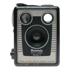 Kodak Brownie Six-20 Model C Box 620 Roll Film Box Camera