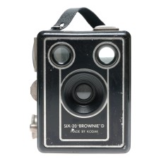 Kodak Six-20 Brownie D 620 Roll Film Box Type Camera Early Series