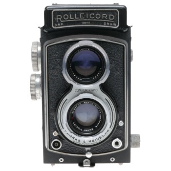 Rolleicord III TLR Film Camera Schneider Xenar 1:3.5/75