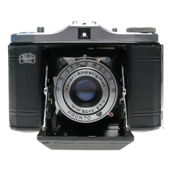 Zeiss Ikon Nettar 517/16 6x6 Folding Camera Novar 1:4.5 f=75mm