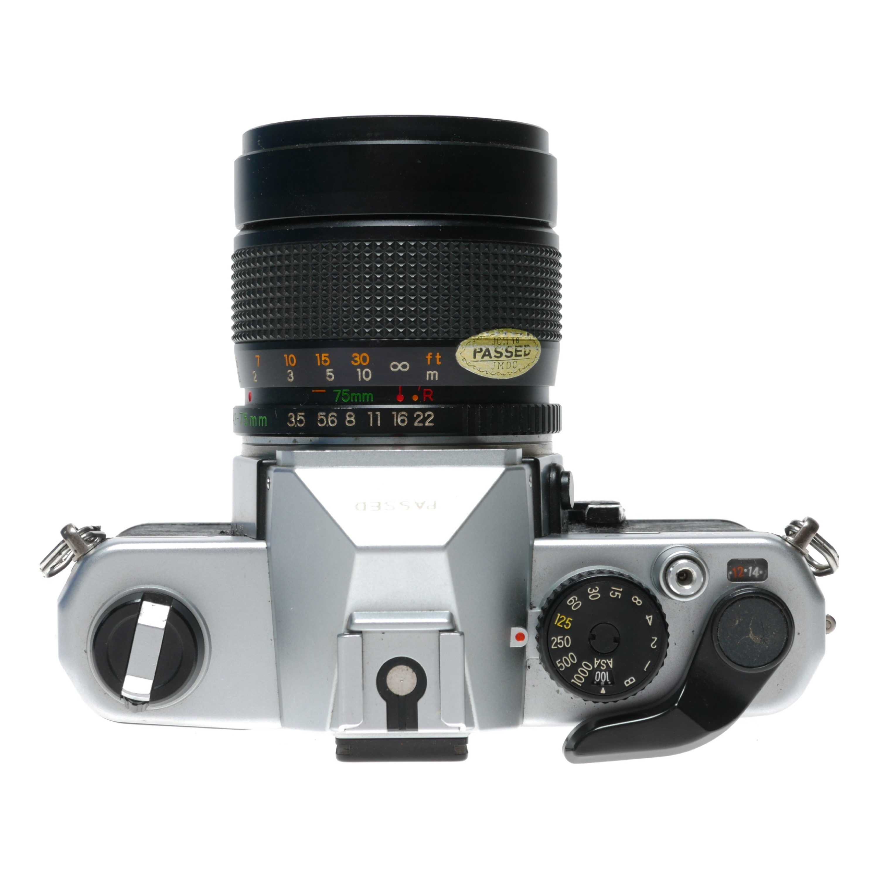 Yashica FX-7 35mm Film SLR Camera Zoom 42-75mm 1:3.5-4.5 - Vintage