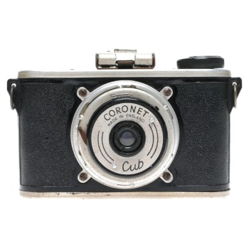 Coronet Club 1946 Model 828 Film Camera f10 Lens